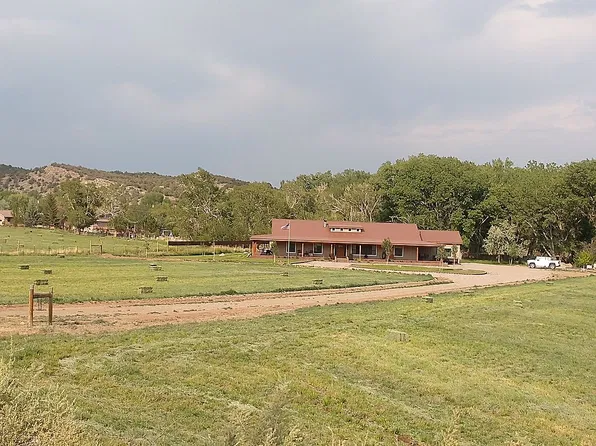 62 Road 1115, La Plata, NM 87418