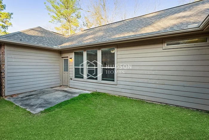 11243 Glenforest Dr — Photo 14
