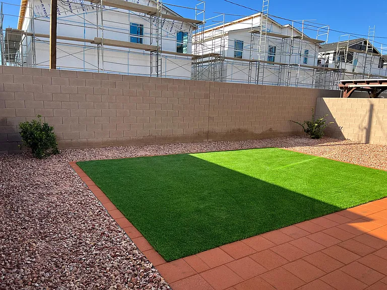 7539 Dragonfruit Ave — Photo 18