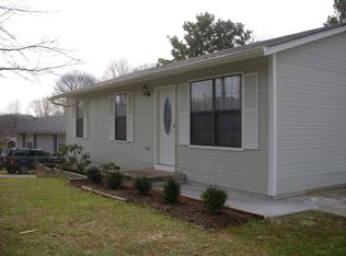 5900 W Pine Ln, Knoxville, TN 37909