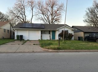 2903 E Mitchell St, Arlington, TX 76010