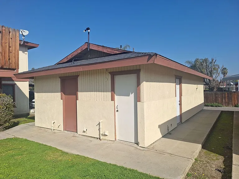 M12- 2816 N. Halfmoon Dr. — Photo 6