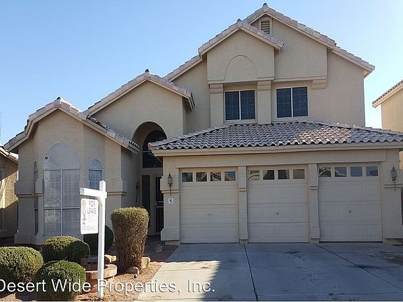 2nd image of 961 N Forest Ct