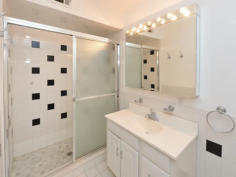 21 Ridge Rd #D15 — Photo 12