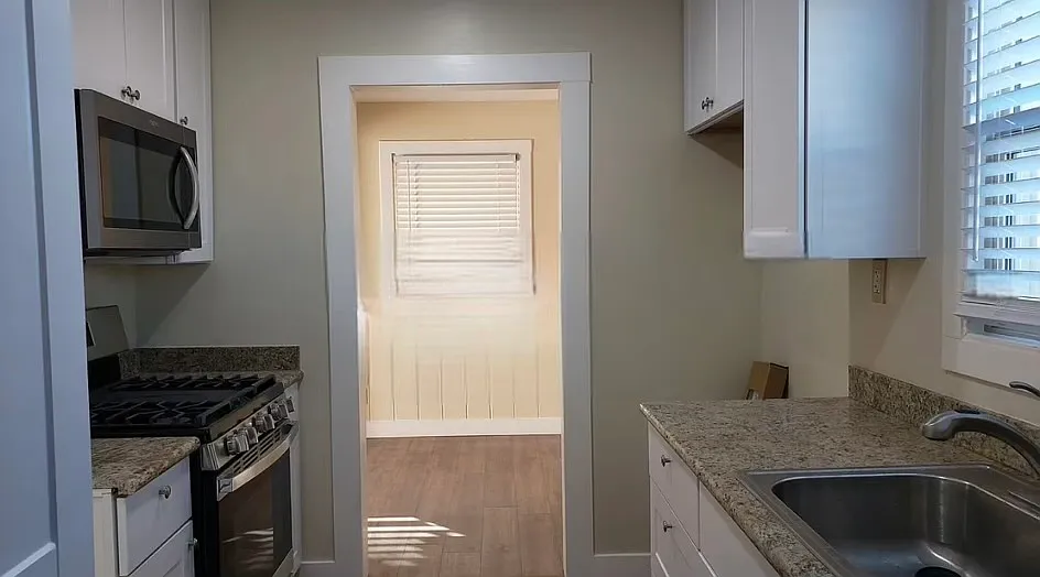 1 bed, 1262 sqft, $1,850 — Photo 2