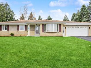 521 N Clark St, Mayville, WI 53050