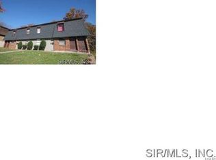 Arrowhead Dr, Collinsville, IL 62234