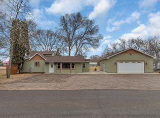 5004 139th St, South Haven, MN 55382