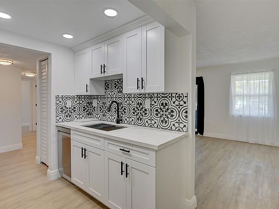 2nd image of 5180 E Sabal Palm Boulevard #136