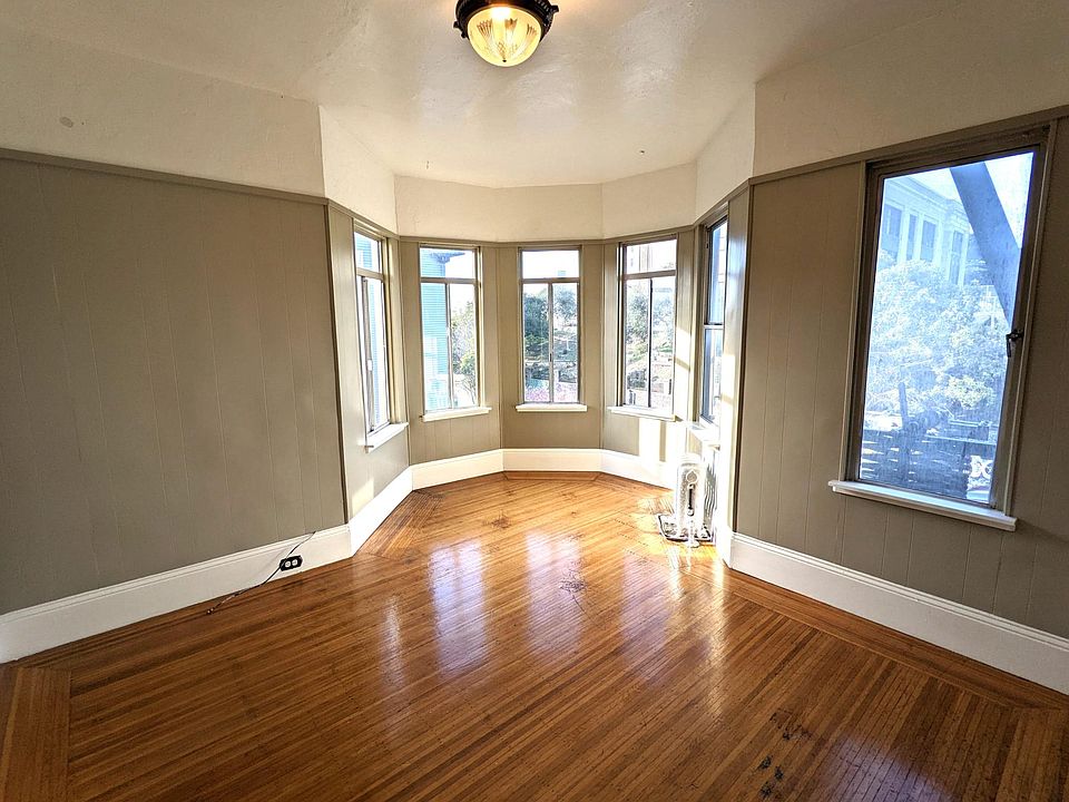 1st image of 967 Fell St #4