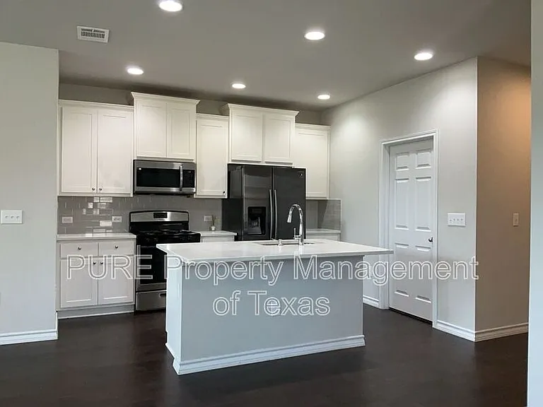7301 Sligo Dr — Photo 8