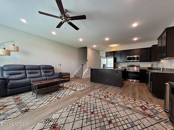 3rd image of 495 Harper Village Way