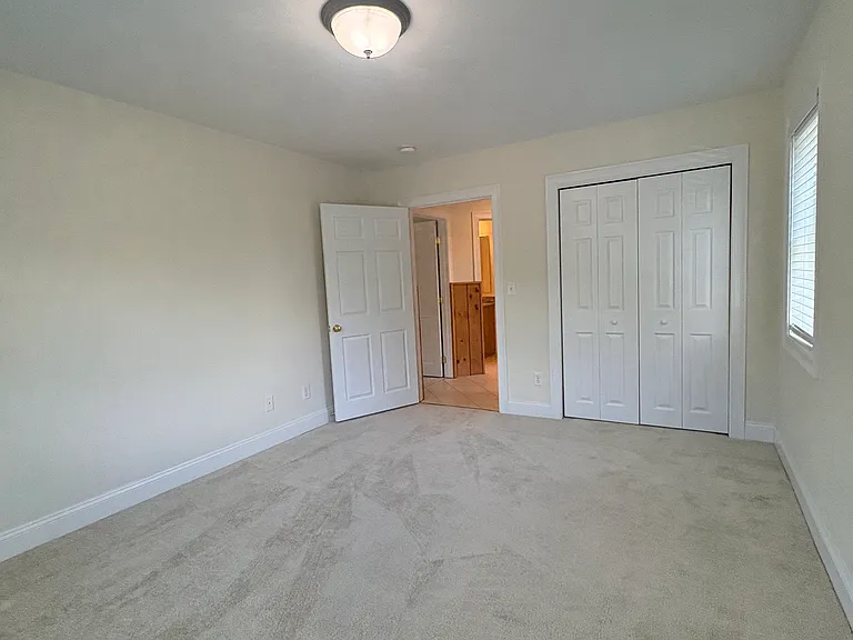 51 Lyman St #49 — Photo 37