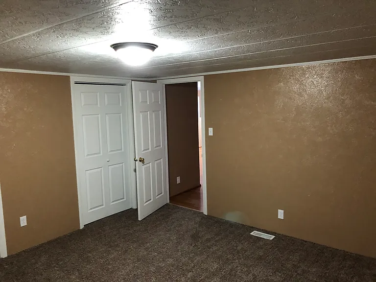 209 Pintler St — Photo 20
