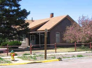 516 S 6th St, Laramie, WY 82070