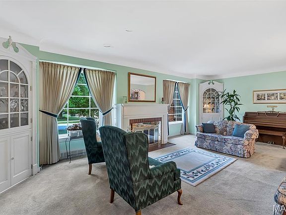 4th image of 1416 Azalea Dr