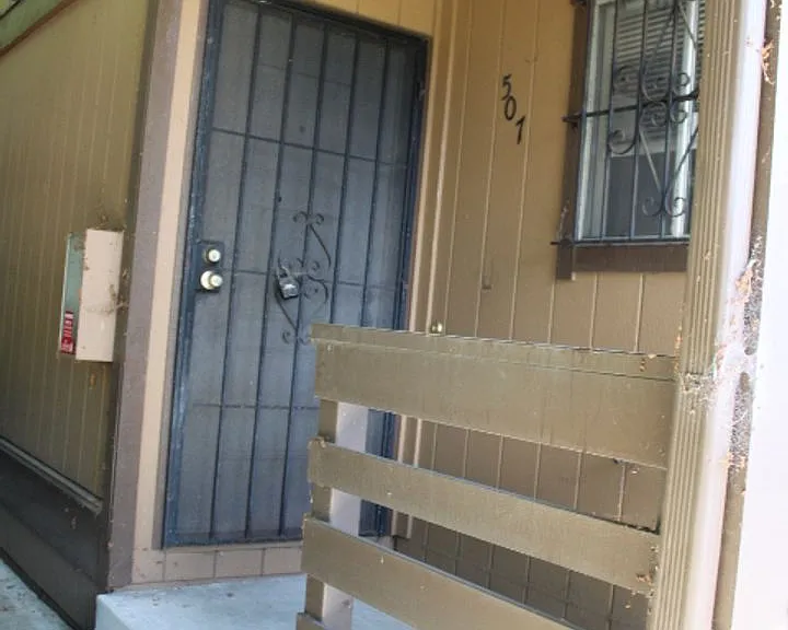 507 Chabre Ct — Photo 28