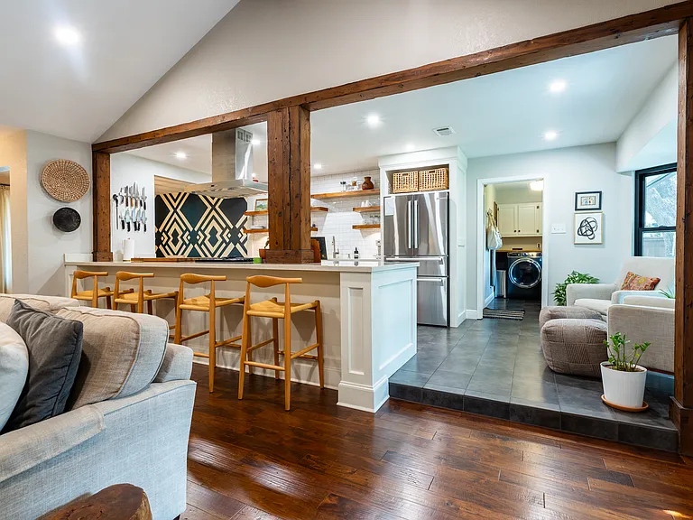 12609 Silver Creek Dr — Photo 18