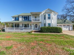 1123 Lawrence Rd, Clover, SC 29710