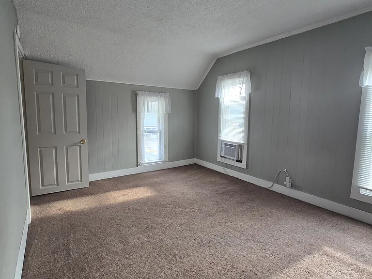 135 E Livingston Rd #2 — Photo 17