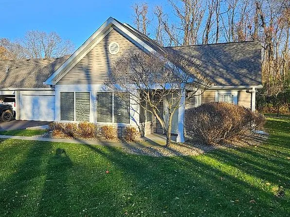 486 Ashton Lake Dr, Battle Creek, MI 49015