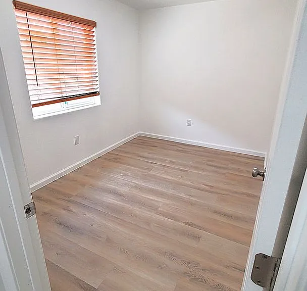 708 W Euclid Ave — Photo 15