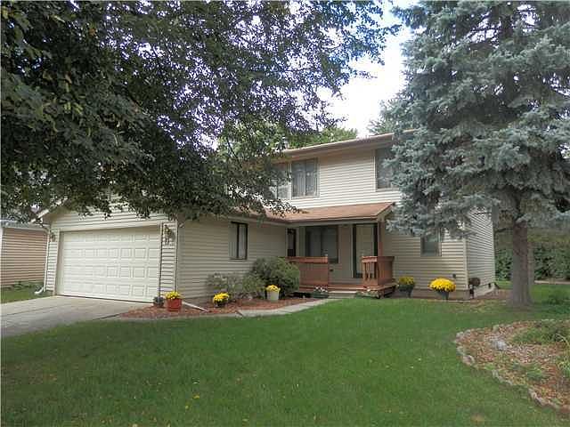 1st image of 1039 E Touraine Ave