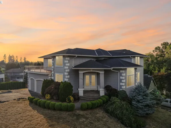 1727 NW Ogden St, Camas, WA 98607
