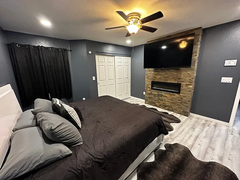 4512 W Lake Mead Blvd #201 — Photo 16