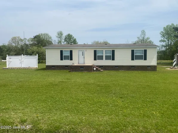 80 Rowe Road, Bayboro, NC 28515