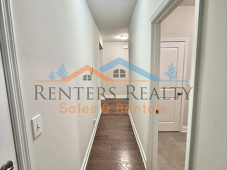104 Colony Cove Dr — Photo 33