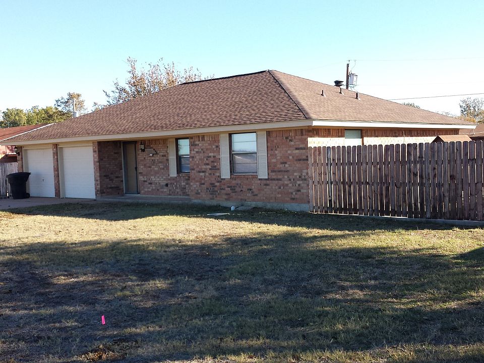 1st image of 3633 Oldham Ln