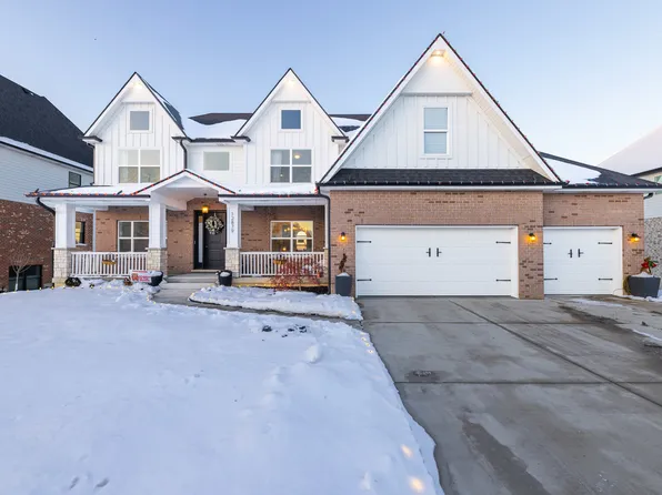 12879 Collina Ln, Lemont, IL 60439