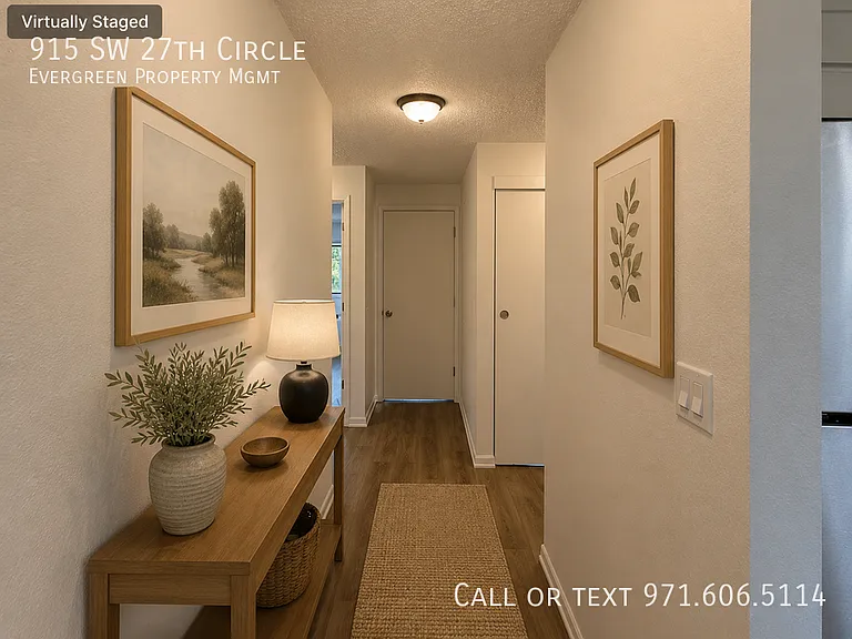 915 SW 27th Cir — Photo 4
