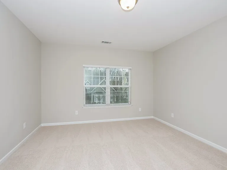 3270 Keady Mill Loop — Photo 11