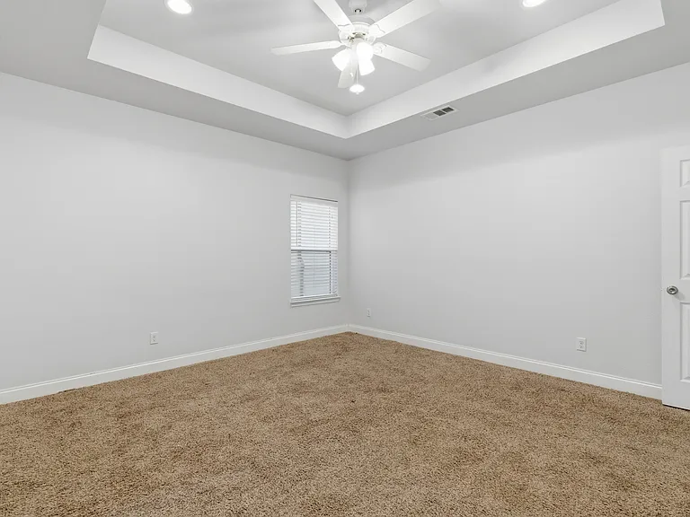 4805 Pickett — Photo 16