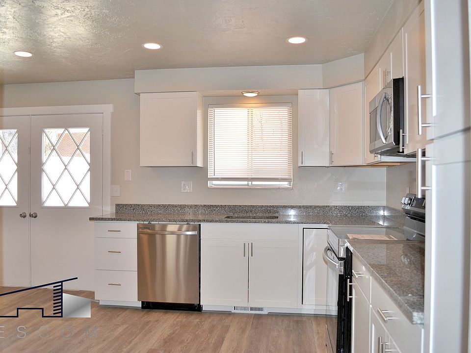 Main St Duplex 1688 N Main St Centerville UT Zillow