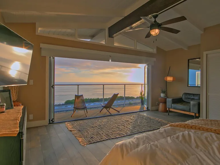 1571 San Elijo Ave — Photo 16