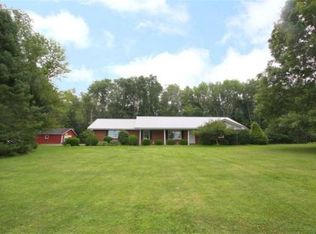 12200 Hilltop Dr, Fredericktown, OH 43019
