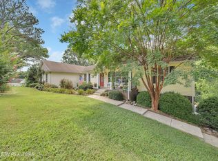 2822 Rambling Rd, Maryville, TN 37801