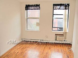 33 W 10th St, New York, NY 10011