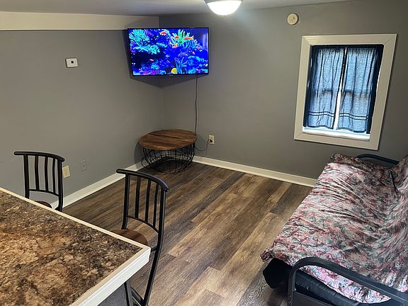 3rd image of 87 E Main St APT 3