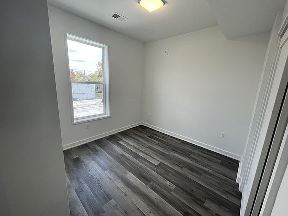 3rd image of 2215 Minnesota Ave SE APT 18