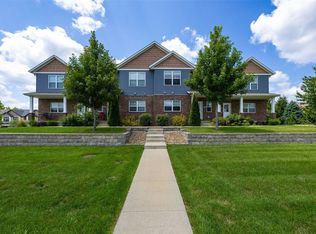 1110 Ivy Ln, North Liberty, IA 52317
