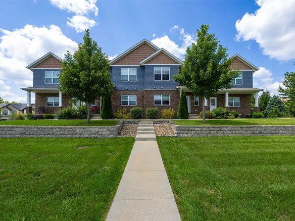 1110 Ivy Ln, North Liberty, IA 52317