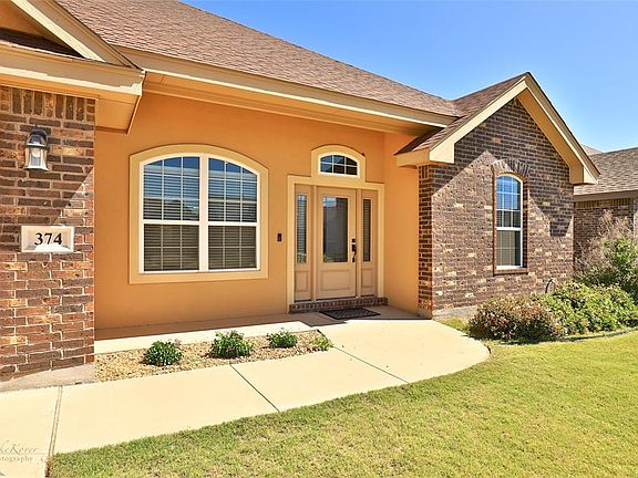 3rd image of 374 Southlake Dr