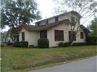 3248 Simmons St, Houston, TX 77004