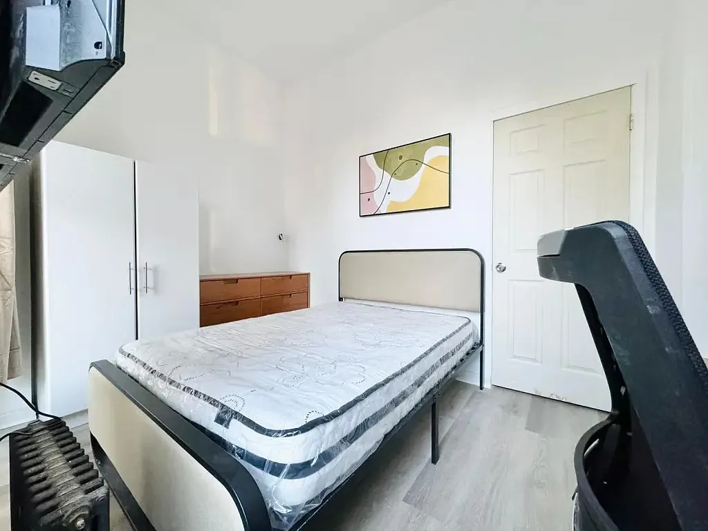 Bedroom - 72 Van Buren St #2-110