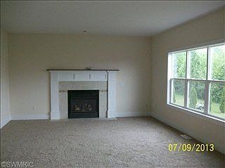 2nd image of 2226 Beatrice Dr NE