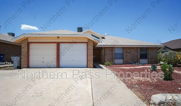 4553 General Maloney Cir — Photo 1